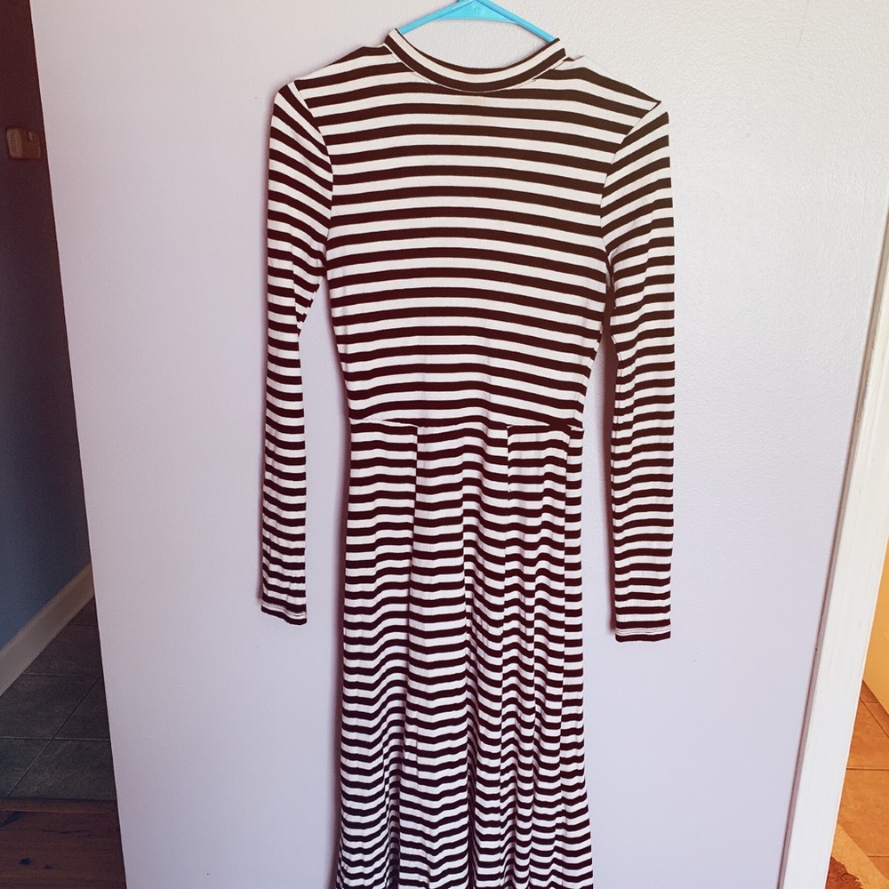Long Sleeve Mock Neck Dress
